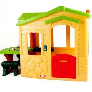 Little Tikes Picnic on the Patio Playhouse Natural