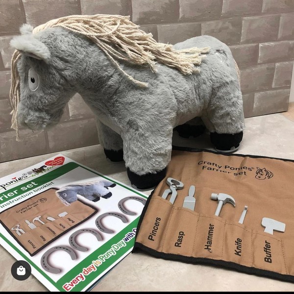 Crafty Ponies Farrier Set