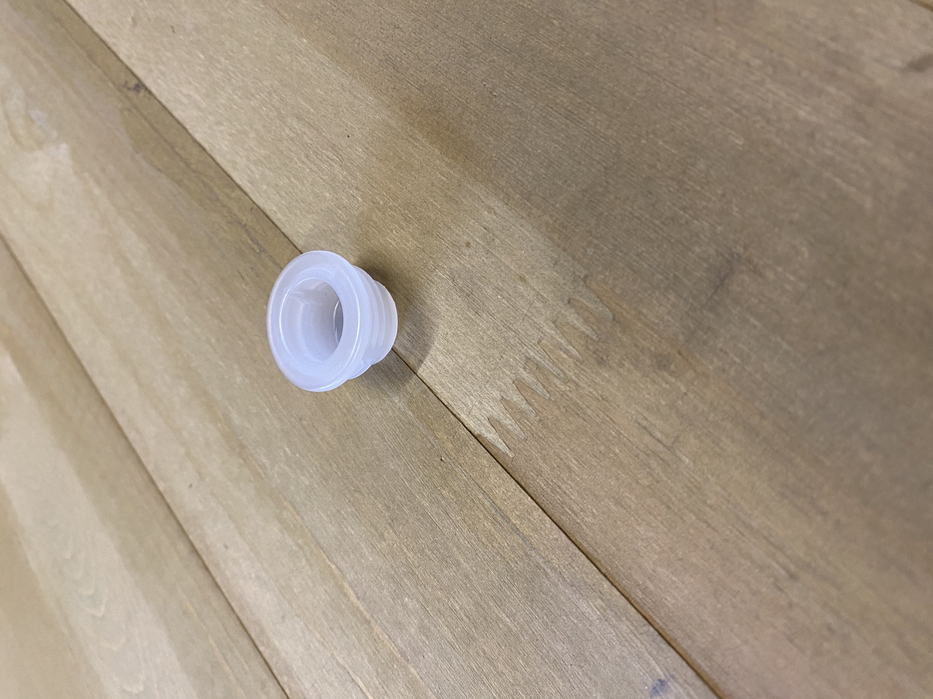 Plastic Water Bung Image