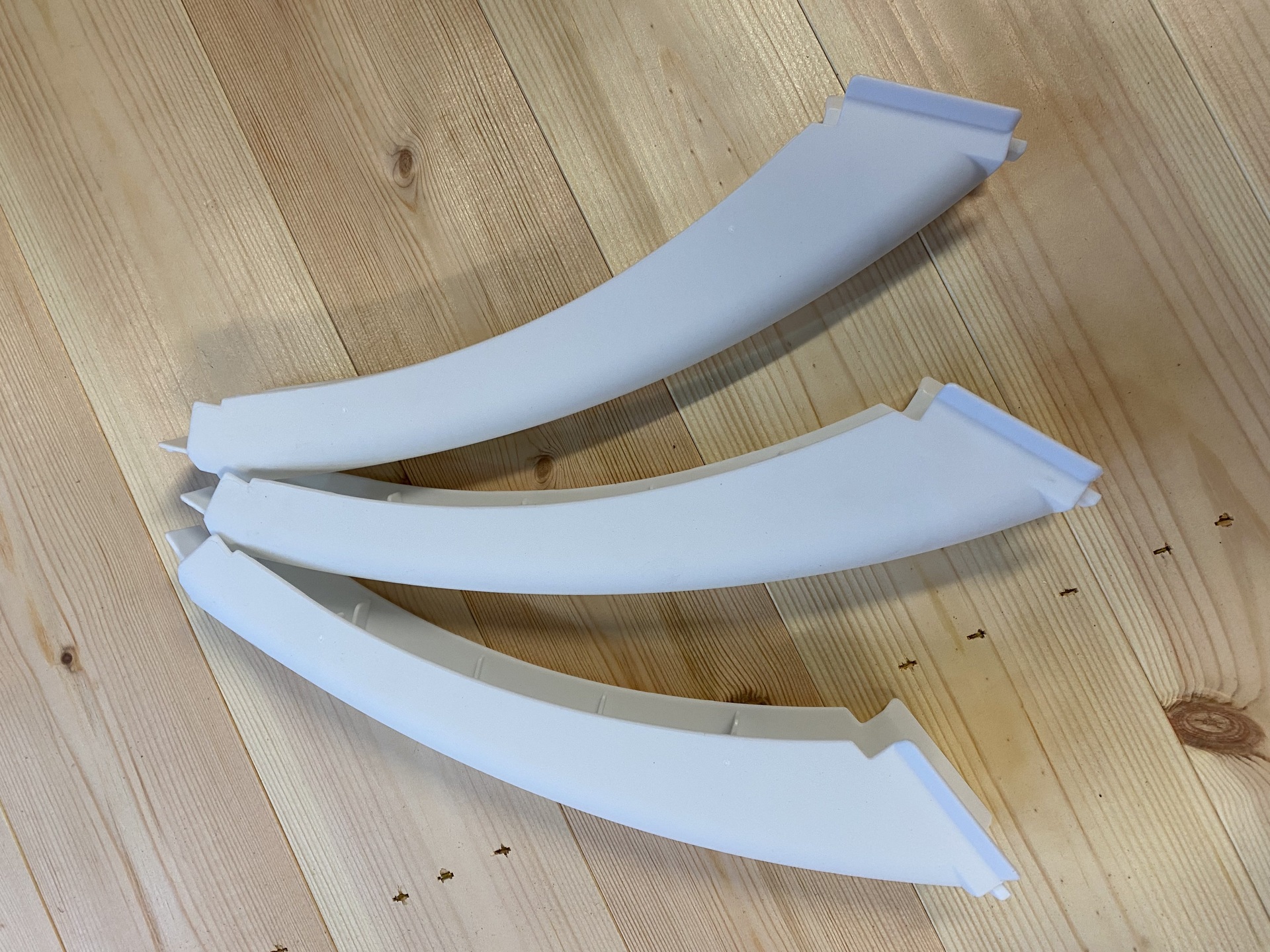 Support Pillars x 3 Image