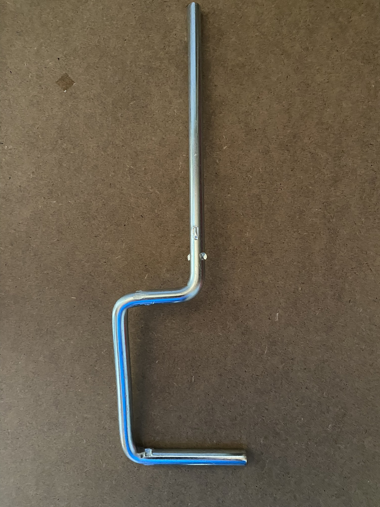 Axle Left for 7cm Wheel Image