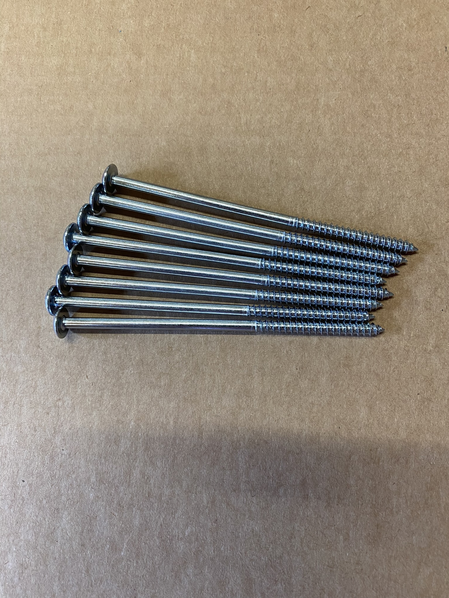 Screws X8 Image