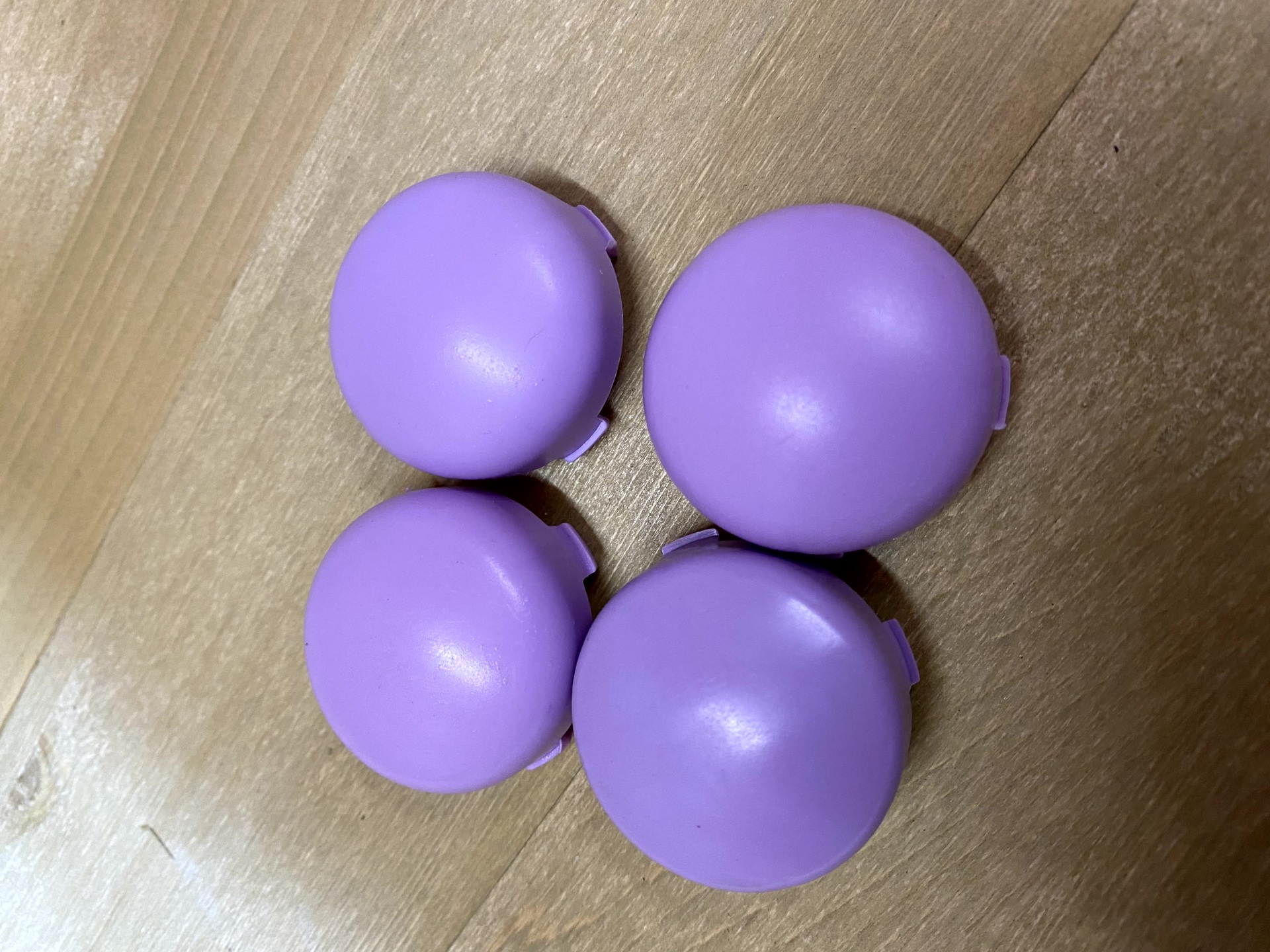 Centre Caps X4 (lilac) Image