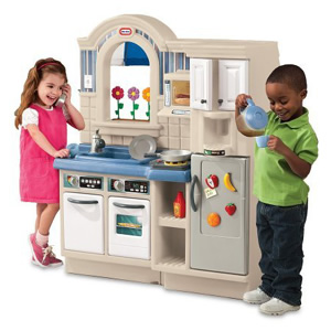 Little Tikes Inside and Outside Kitchen